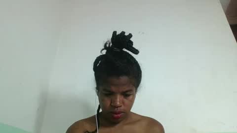 vanafiry online show from February 7, 2025, 4:37 am