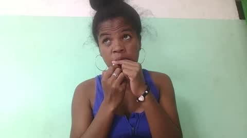 vanafiry online show from February 27, 2025, 6:31 pm