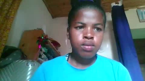 Snapshot of vanafiry chatting on February 13, 2026, 10:33 am vanafiry online show from February 13, 2026, 10:33 am