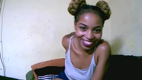 Snapshot of vanah344375 chatting on September 23, 2025, 10:02 pm vanah344375 online show from September 23, 2025, 10:02 pm