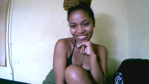 Snapshot of vanah344375 chatting on September 25, 2025, 11:41 pm vanah344375 online show from September 25, 2025, 11:41 pm