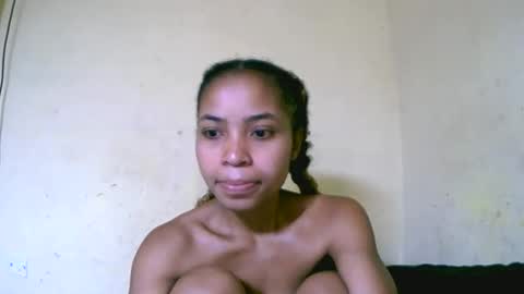 Snapshot of vanah344375 chatting on October 1, 2025, 1:50 pm vanah344375 online show from October 1, 2025, 1:50 pm