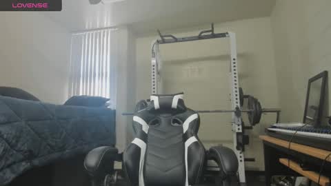 Vandal2021 online show from February 15, 2025, 8:43 pm