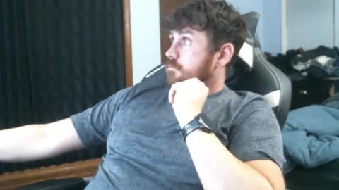 Vandal2021 online show from November 5, 2025, 2:33 am