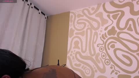 vanesa333 online show from June 25, 2026, 11:42 pm
