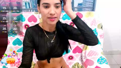 Snapshot of vanesa_19_ chatting on October 24, 2025, 12:23 pm VANESA online show from October 24, 2025, 12:23 pm