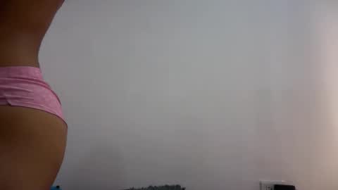 vanessa online show from December 20, 2025, 2:29 am