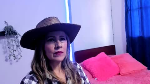 Vanesa online show from September 12, 2025, 2:17 pm