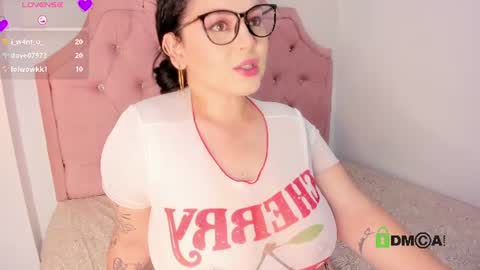 vanesa online show from June 30, 2026, 10:11 pm