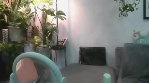 vanessa__foxx online show from February 24, 2025, 1:24 am