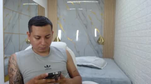 Snapshot of vanessa_f chatting on July 4, 2026, 6:58 pm vanessa online show from July 4, 2026, 6:58 pm