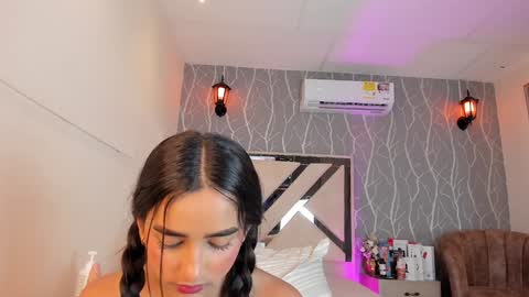    online show from February 4, 2025, 6:49 pm