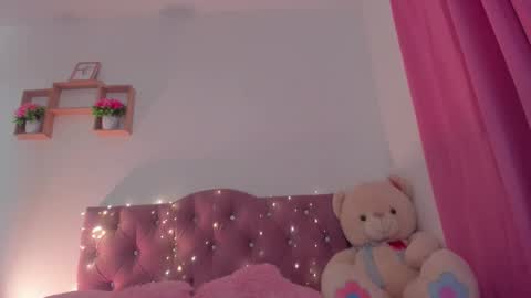 vanessa online show from January 8, 2026, 12:51 pm