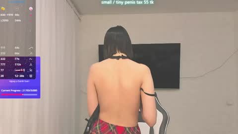 Vanessa online show from April 18, 2026, 7:58 pm