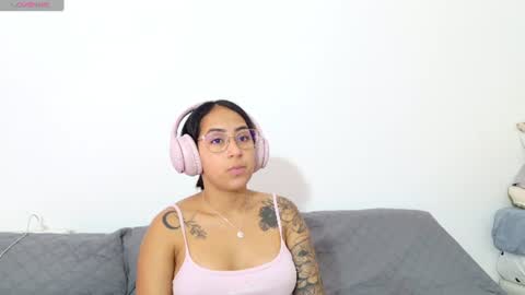 vanessaadol online show from July 1, 2026, 10:50 am