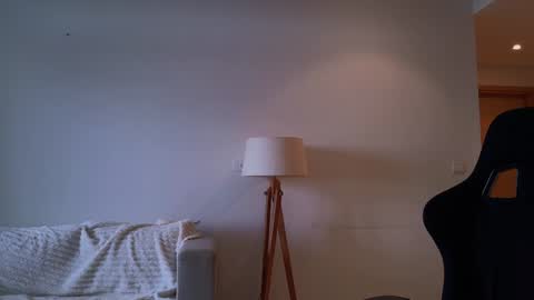 vanessa online show from December 27, 2024, 8:45 am