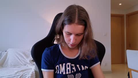 vanessa online show from December 29, 2024, 1:45 am