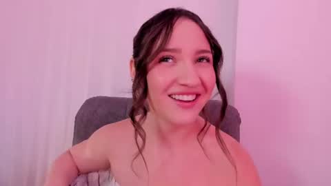 vanessajohnsonn online show from July 11, 2026, 9:05 pm