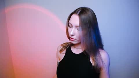 Vanessa online show from January 21, 2025, 8:00 pm