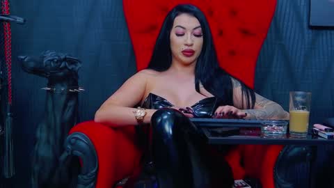 Snapshot of vanessamorningstar1 chatting on January 28, 2025, 1:29 am Miss Vanessa online show from January 28, 2025, 1:29 am