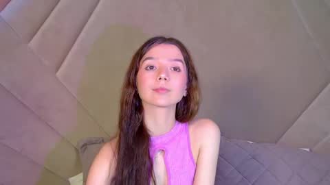 VanessaVienne online show from April 10, 2026, 4:12 pm