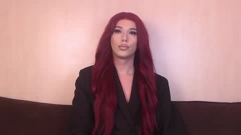 Vanessa online show from December 18, 2025, 9:32 pm