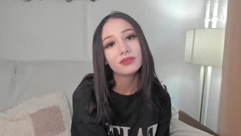 Snapshot of vanicha_007 chatting on March 4, 2026, 7:58 am Luna online show from March 4, 2026, 7:58 am