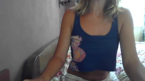 vanillachika205 online show from July 10, 2026, 10:51 am