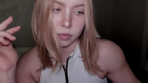 Vanilla online show from September 19, 2025, 11:00 am