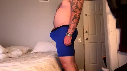 Snapshot of vanillapretzel chatting on October 2, 2025, 8:43 am vanillapretzel online show from October 2, 2025, 8:43 am