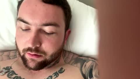 Snapshot of vanillapretzel chatting on October 16, 2025, 3:46 pm vanillapretzel online show from October 16, 2025, 3:46 pm