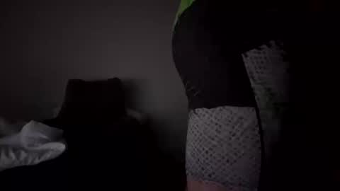 Snapshot of vanillapretzel chatting on October 17, 2025, 8:39 am vanillapretzel online show from October 17, 2025, 8:39 am