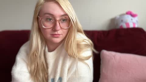 Snapshot of vanillapuddingpie chatting on January 23, 2025, 8:45 pm vanillapuddingpie online show from January 23, 2025, 8:45 pm