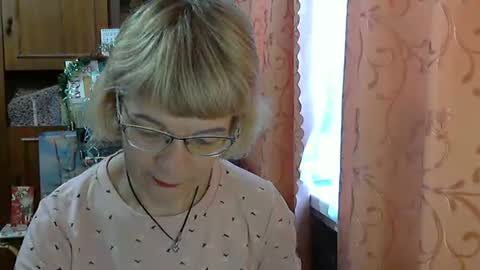 Vanillaxcreamy online show from December 17, 2024, 8:45 am