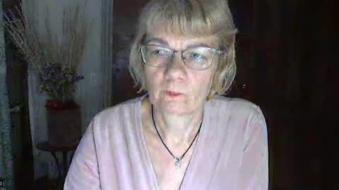 Vanillaxcreamy online show from January 13, 2025, 3:26 pm