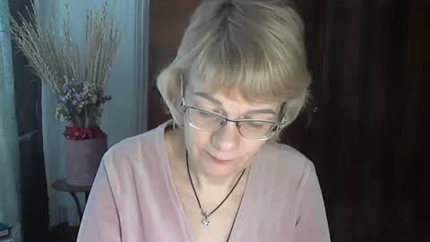 Vanillaxcreamy online show from January 15, 2025, 10:27 am