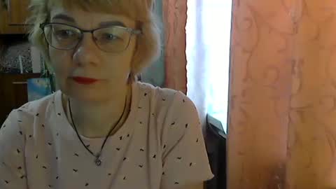 Vanillaxcreamy online show from February 16, 2025, 11:05 am
