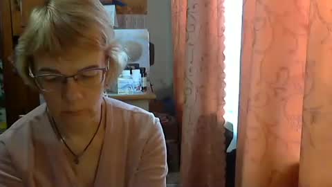 Vanillaxcreamy online show from February 17, 2025, 11:13 am