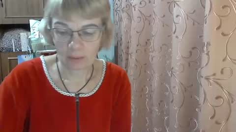 Vanillaxcreamy online show from February 18, 2025, 3:43 pm