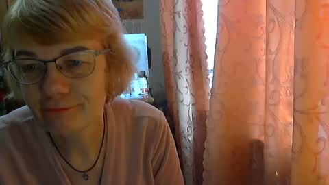 Vanillaxcreamy online show from February 25, 2025, 10:37 am