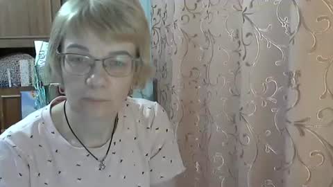 Vanillaxcreamy online show from March 3, 2025, 6:22 pm