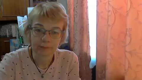 Vanillaxcreamy online show from March 7, 2025, 10:13 am