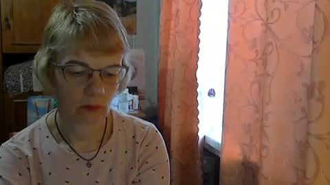 Vanillaxcreamy online show from March 12, 2025, 8:08 am