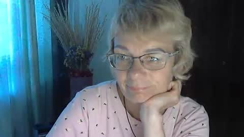 Vanillaxcreamy online show from October 2, 2025, 1:18 pm