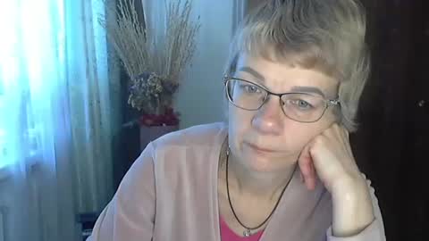 Vanillaxcreamy online show from November 2, 2025, 9:22 am