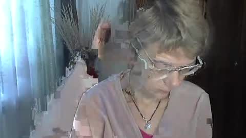 Vanillaxcreamy online show from November 15, 2025, 6:44 am