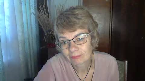 Vanillaxcreamy online show from November 29, 2025, 8:06 am