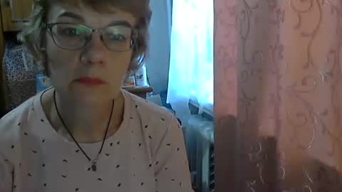 Vanillaxcreamy online show from December 5, 2025, 9:29 am