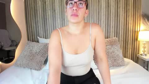 Karine online show from December 21, 2025, 11:39 am