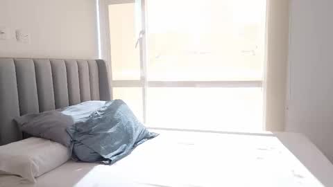 Snapshot of vanlet chatting on January 17, 2026, 8:01 pm Elizabeth online show from January 17, 2026, 8:01 pm